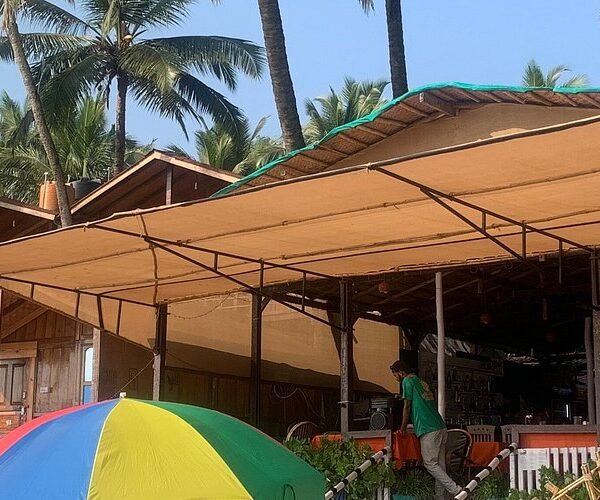 Chill Out Restaurant, Bar & Rooms