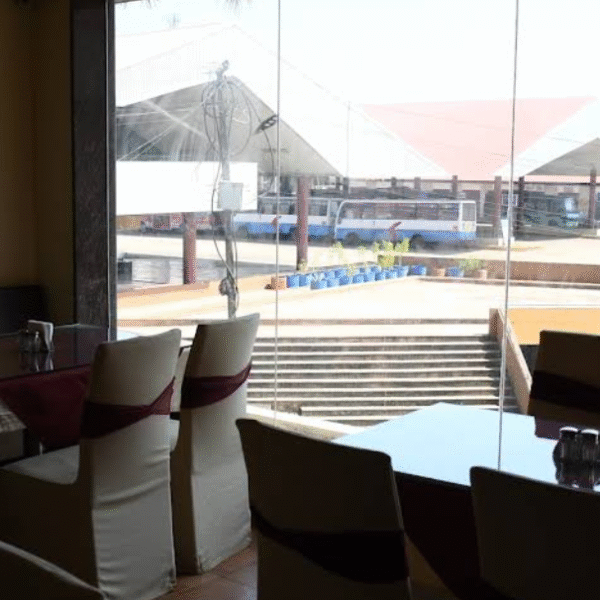 Moonlight Family Restaurant And Bar